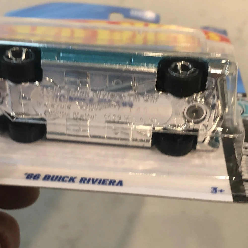 '66 Buick Riviera Toy Car - Blue